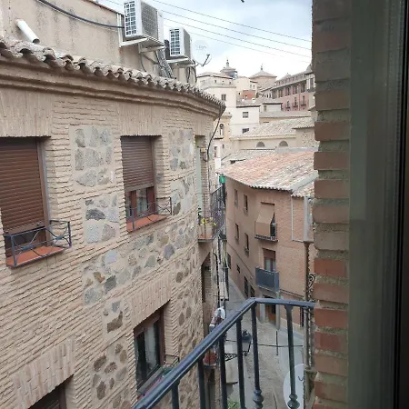 Apartamento Amplio * 托萊多